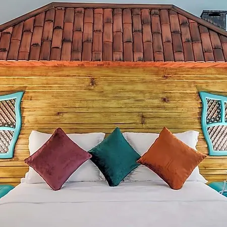 Tok Epik Hotel