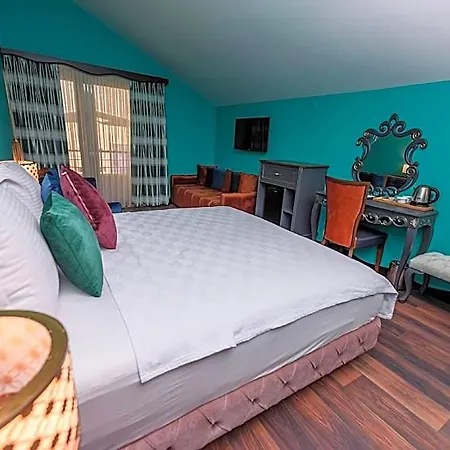 Hotel Tok Epik 3*